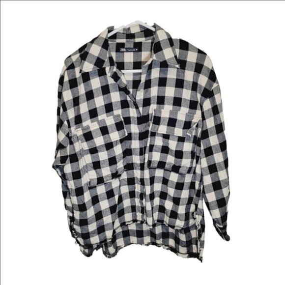 Zara Buffalo Plaid oversized button up - Picture 5 of 8